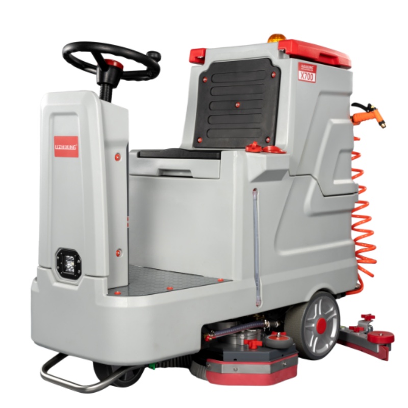 南宁坦洁全自动驾驶式洗地机X700